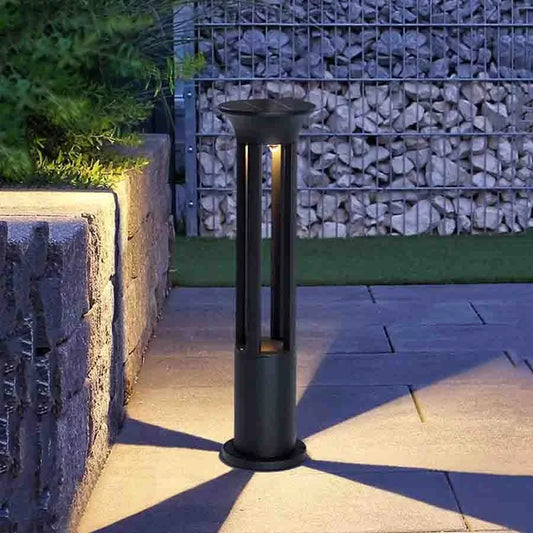 Nyx Round Solar Light