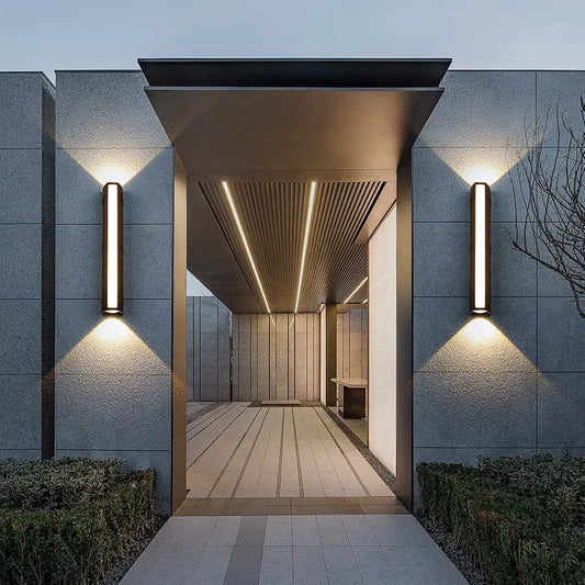 Nimbus Vertical LED Outdoor Facade Light